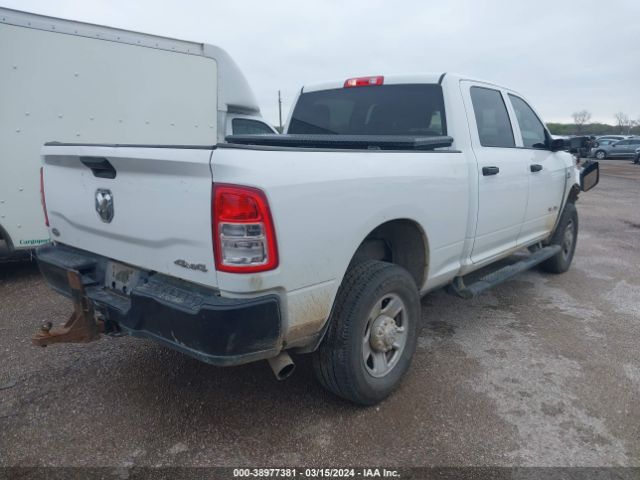 3C6UR5CL0KG529447 RAM 2500 Tradesman  4x4 6'4 Box