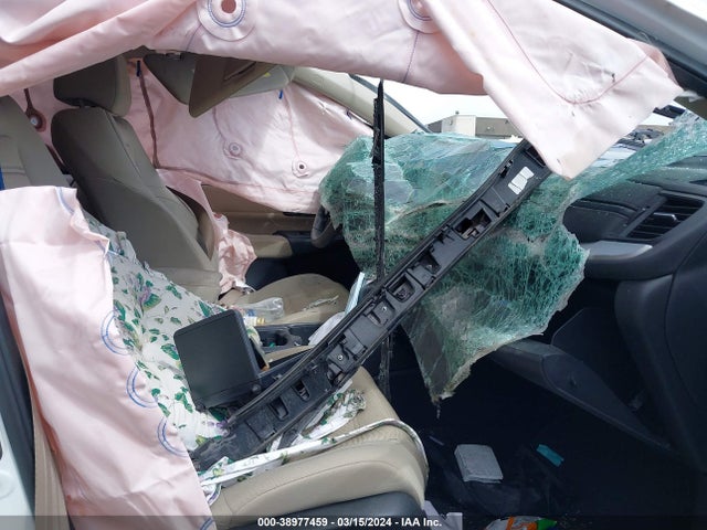 Honda CR-V LX 2018 5J6RW5H39JL000414 Image 5
