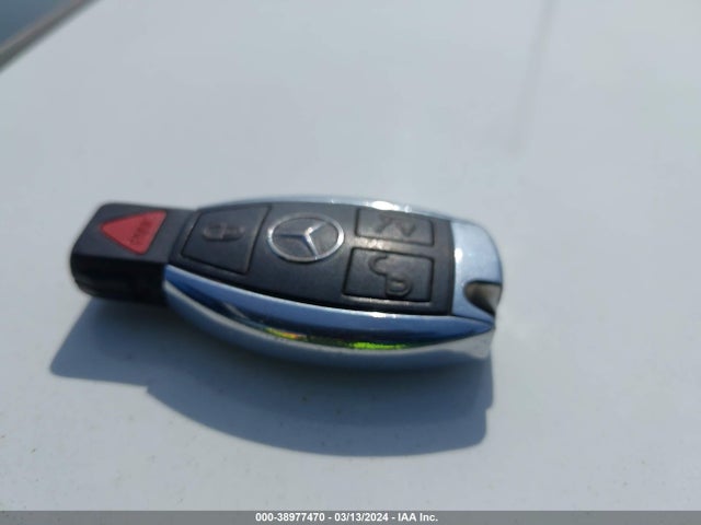 Продаж на аукціоні авто 2013 Mercedes-benz C 250 Luxury/sport, vin: WDDGF4HB4DR290941, номер лоту: 38977470