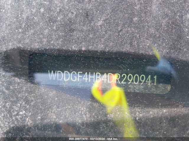 Продаж на аукціоні авто 2013 Mercedes-benz C 250 Luxury/sport, vin: WDDGF4HB4DR290941, номер лоту: 38977470