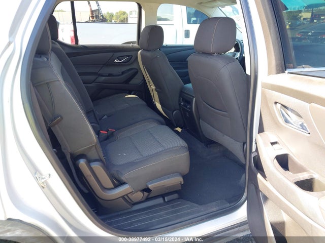 Chevrolet Traverse Ls 2019 1GNERFKW2KJ235214 Image 8