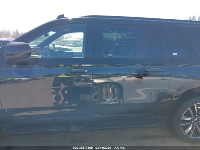 1GYS4NKLXNR212726 Cadillac Escalade Esv 4wd Sport
