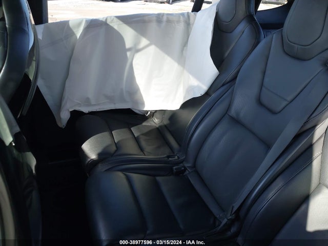 Tesla Model X 60d/70d/75d/90d 2016 5YJXCAE27GF028833 Image 8