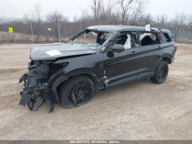 Ford Police Interceptor Utility 2020 1FM5K8ABXLGA18396 Image 2