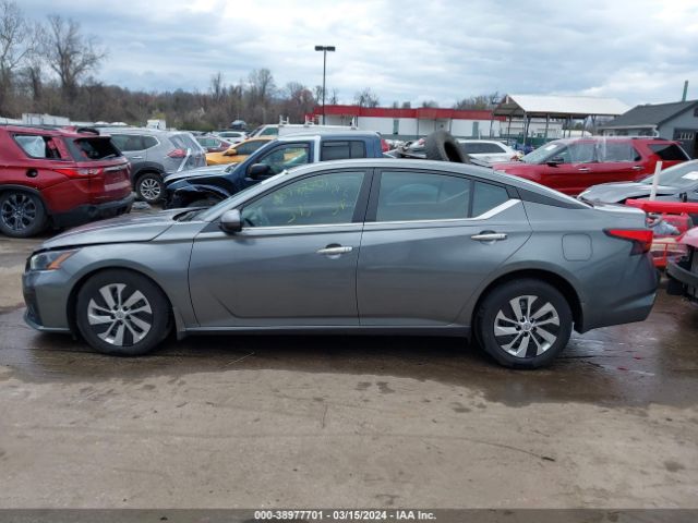 1N4BL4BV3PN308556 Nissan Altima S Fwd