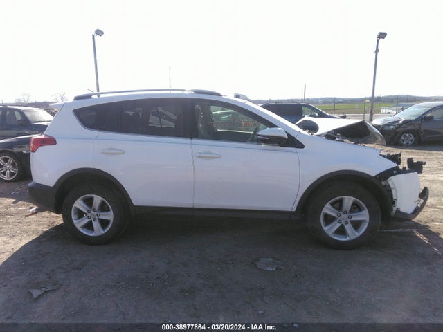 Toyota Rav4 Xle 2014 JTMRFREV4ED094639 Image 13