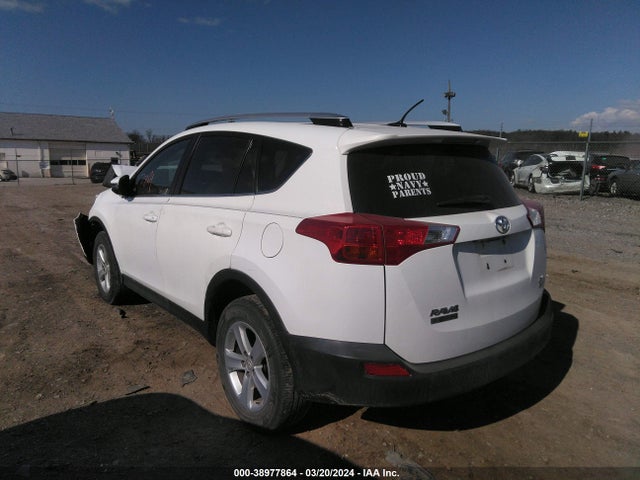 Toyota Rav4 Xle 2014 JTMRFREV4ED094639 Image 3