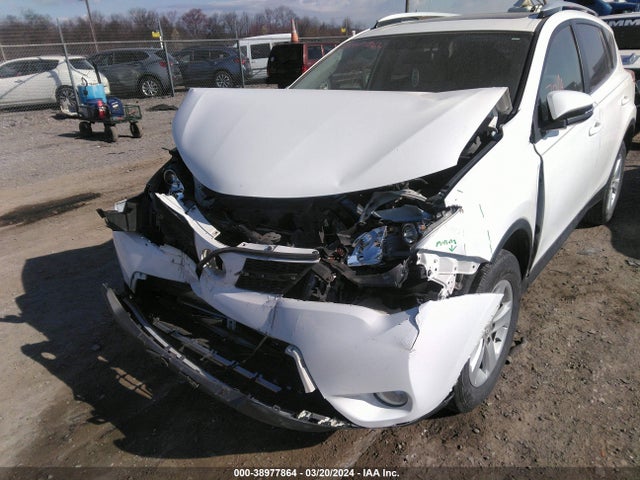 Toyota Rav4 Xle 2014 JTMRFREV4ED094639 Image 6