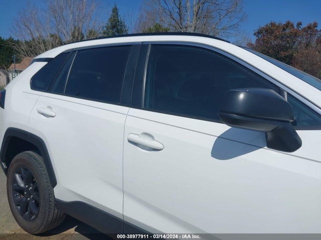 Toyota RAV4 LE 2021 2T3H1RFV7MC150553 Image 13