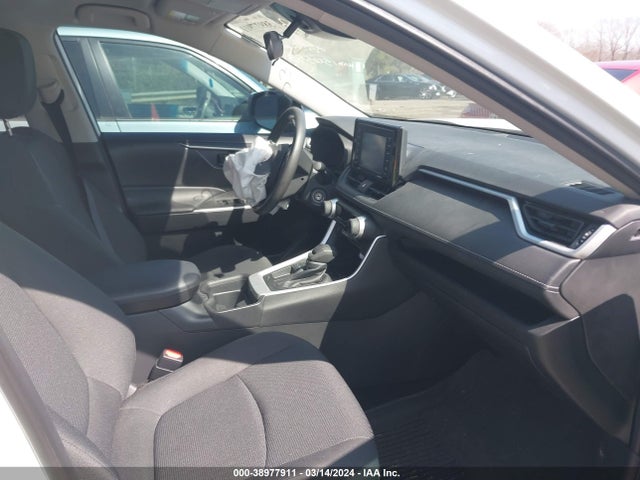 Toyota RAV4 LE 2021 2T3H1RFV7MC150553 Image 5