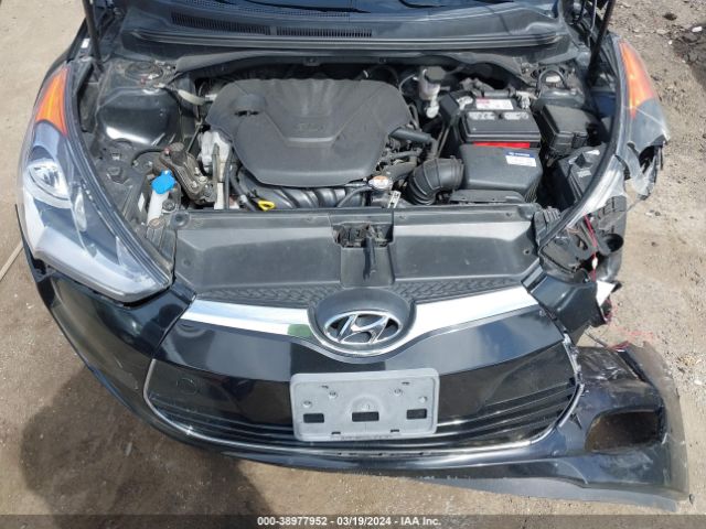 KMHTC6AD7HU320084 Hyundai Veloster Value Edition