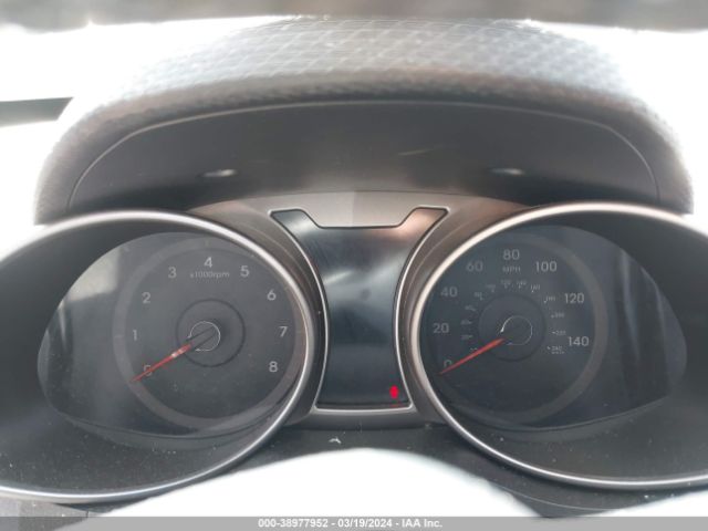 KMHTC6AD7HU320084 Hyundai Veloster Value Edition