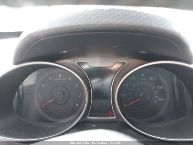 KMHTC6AD7HU320084 Hyundai Veloster Value Edition