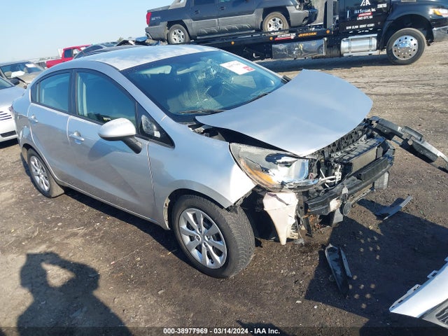 2014 KNADM4A35E6337304 main image