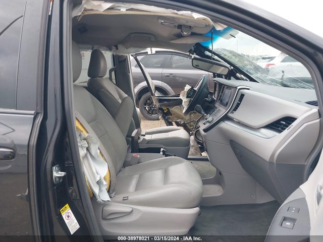 Toyota Sienna Le 8 Passenger 2015 5TDKK3DC7FS662463 Image 5