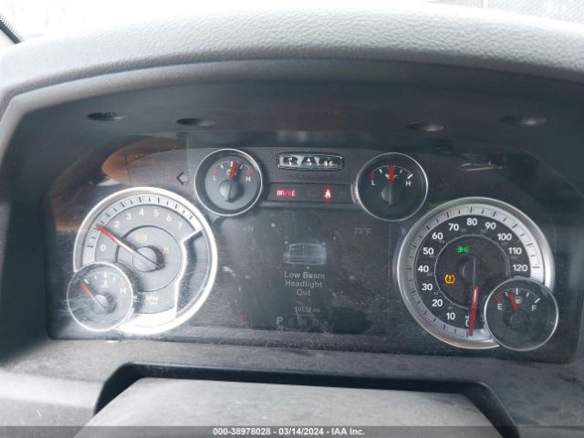 1C6RR7GG9JS247426 RAM 1500 Big Horn Quad Cab 4x4 6'4 Box