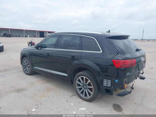 2019 AUDI Q7 WA1VAAF70KD017738 Photo 2