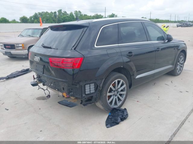 2019 AUDI Q7 WA1VAAF70KD017738 Photo 3