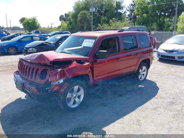 Jeep Patriot Latitude 2014 1C4NJRFB4ED792928 Image 2