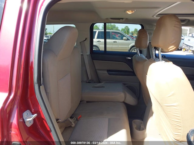 Jeep Patriot Latitude 2014 1C4NJRFB4ED792928 Image 8