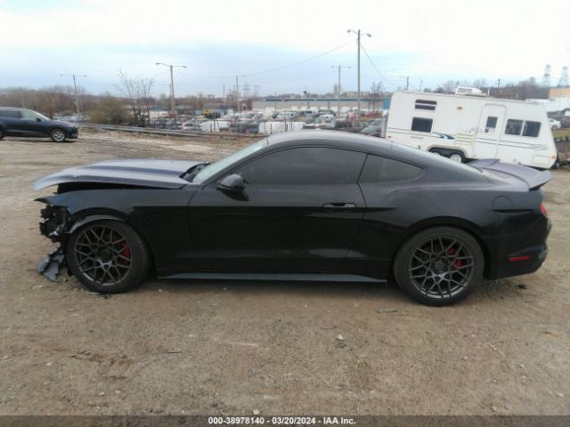 1FA6P8AM5G5308144 Ford Mustang V6