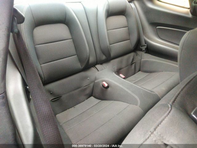 1FA6P8AM5G5308144 Ford Mustang V6