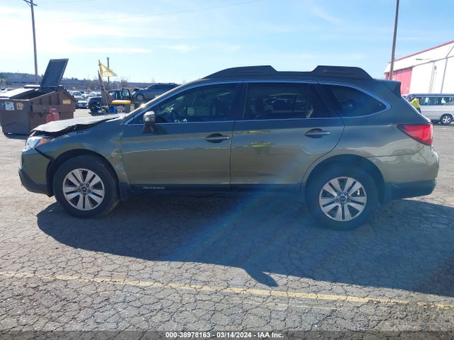 Subaru Outback 2.5i Premium 2015 4S4BSBFC8F3253862 Image 14