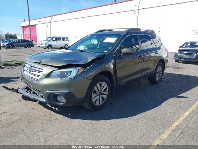Subaru Outback 2.5i Premium 2015 4S4BSBFC8F3253862 Image 2