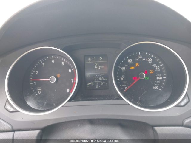 3VW2K7AJ5FM255006 Volkswagen Jetta 2.0l S