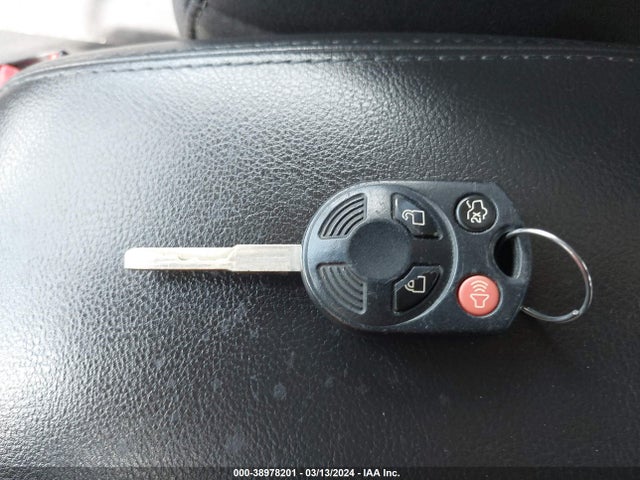 Ford FOCUS SE 2017 1FADP3K22HL216591 Image 11