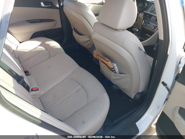 38978247 :رقم المزاد ، 5XXGT4L30GG074482 vin ، 2016 Kia Optima Lx مزاد بيع