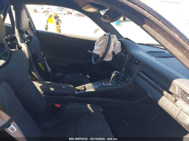 2019 PORSCHE 911 WP0AF2A94KS164936 Photo 4