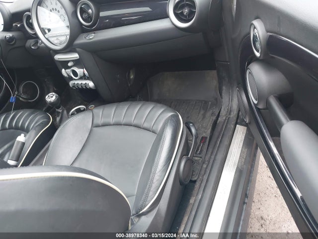 2007 MINI COOPER WMWMF33547TU61989 Photo 4