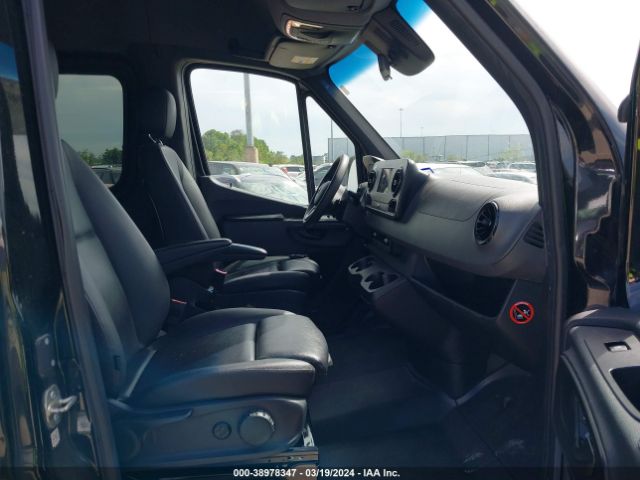 WDZPF0CD1KP020893 Mercedes-Benz Sprinter 2500 High Roof V6