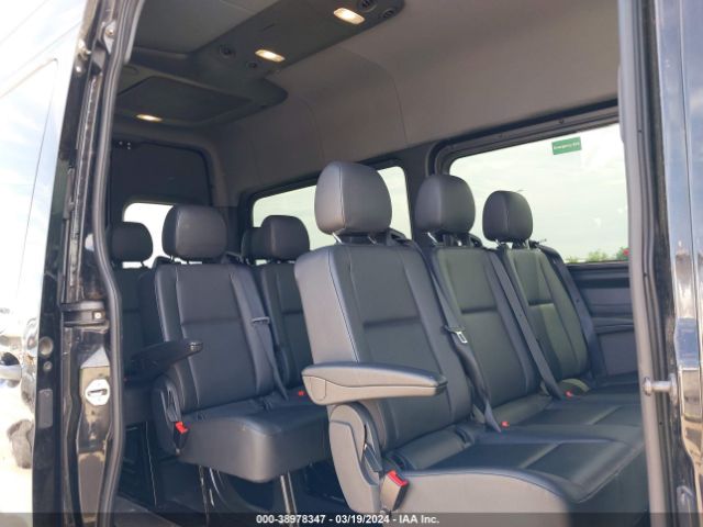 WDZPF0CD1KP020893 Mercedes-Benz Sprinter 2500 High Roof V6