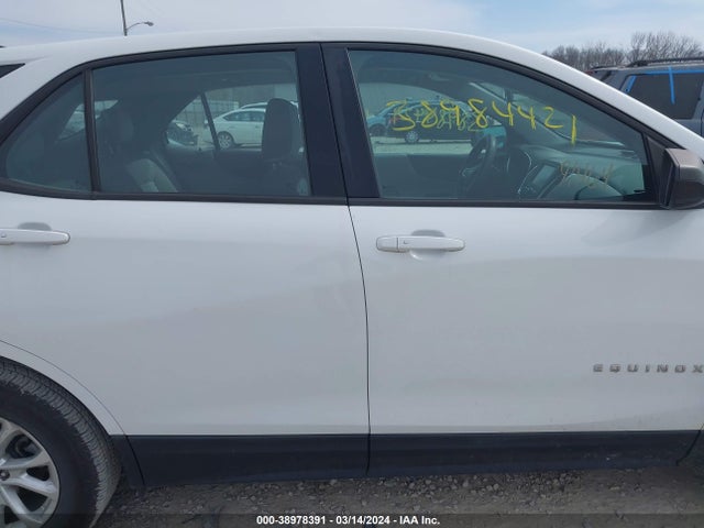 Chevrolet EQUINOX LS 2018 2GNAXHEV7J6234154 Image 13