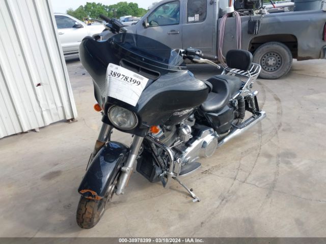 2017 HARLEY-DAVIDSON FLHXS 1HD1KRC13HB695502 Photo 1