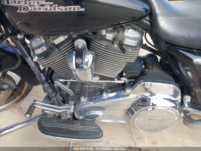 2017 HARLEY-DAVIDSON FLHXS 1HD1KRC13HB695502 Photo 8