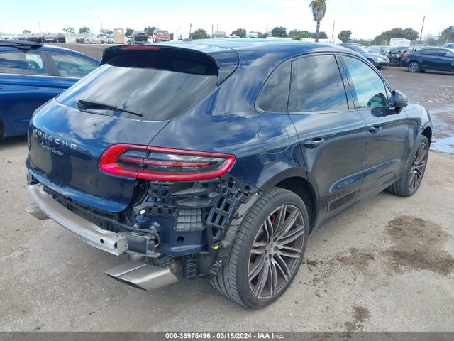 2018 PORSCHE MACAN WP1AF2A58JLB71666 Photo 3