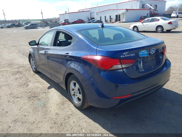 Hyundai ELANTRA SE 2015 5NPDH4AE8FH556273 Image 3