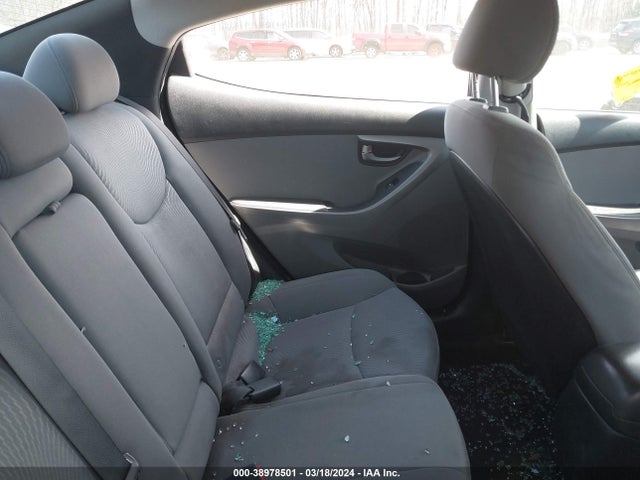 Hyundai ELANTRA SE 2015 5NPDH4AE8FH556273 Image 8