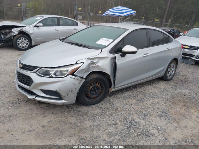Chevrolet Cruze Ls Auto 2018 1G1BC5SM4J7202340 Image 2