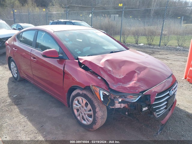 2018 5NPD74LF8JH318067 main image