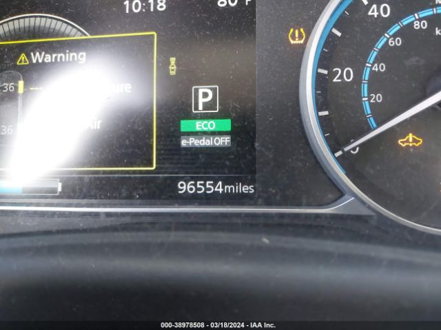 1N4AZ1CPXJC303835 Nissan LEAF SV