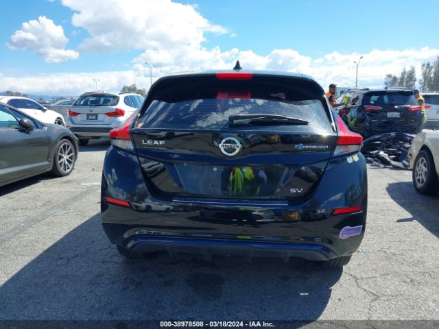 1N4AZ1CPXJC303835 Nissan LEAF SV