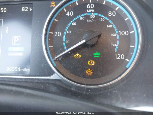 1N4AZ1CPXJC303835 Nissan LEAF SV