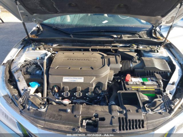 1HGCR3F92HA021112 Honda Accord Touring V6