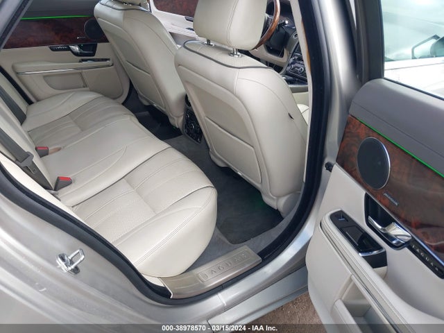 2013 JAGUAR XJ SAJWJ1CD7D8V48971 Photo 7