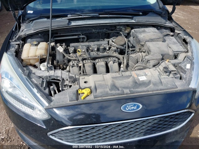 Ford FOCUS SE 2016 1FADP3F2XGL244163 Image 10