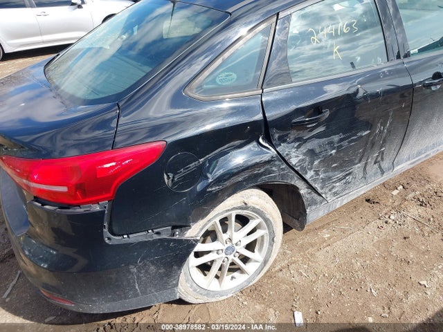 Ford FOCUS SE 2016 1FADP3F2XGL244163 Image 6